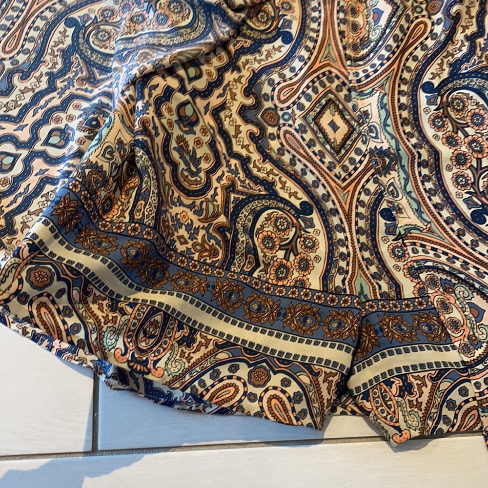 BCBG Max Azria patterned romper - Picture 4 of 5